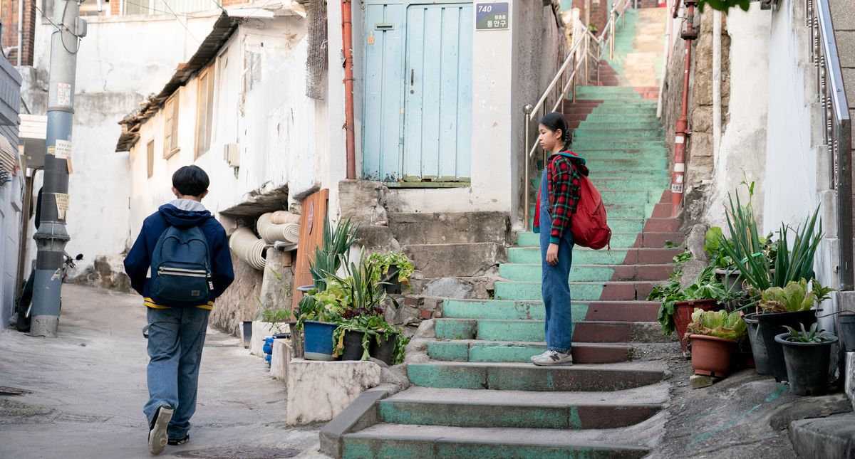 In-Yun, azul y rojo: un hilo que conecta las vidas pasadas