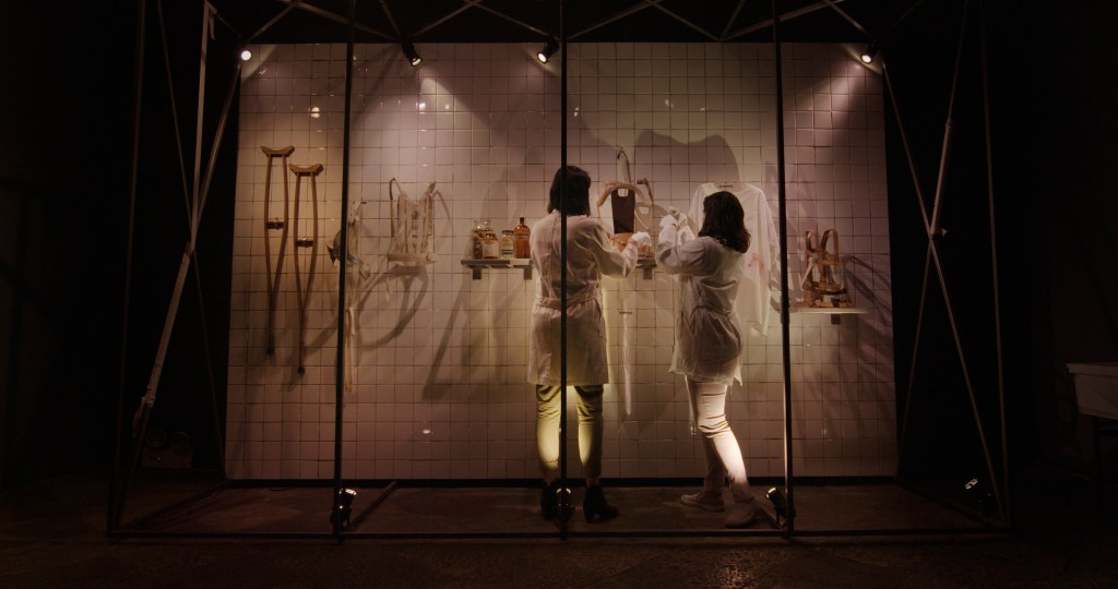 Objetos de Frida Kahlo encontrados en su baño.