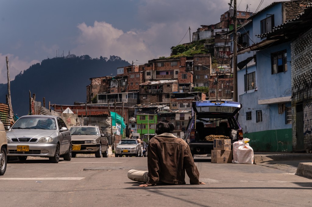 Bogotá: Ciudad de los Perdidos (2024), primera película surcoreana filmada en la capital colombiana.
