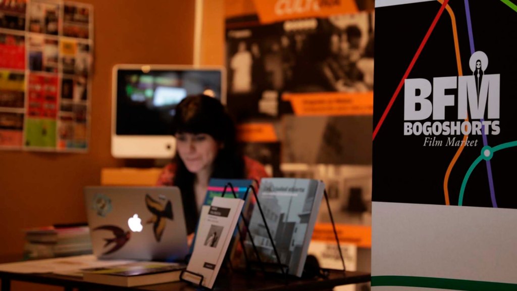 Póster oficial del BFM 2025, mercado de cortometrajes realizado en el marco del Festival Bogoshorts en Bogotá