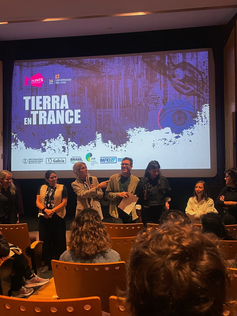 Auditorio Universidad del Cine presentación Tierra en Trance Talents Buenos Aires.